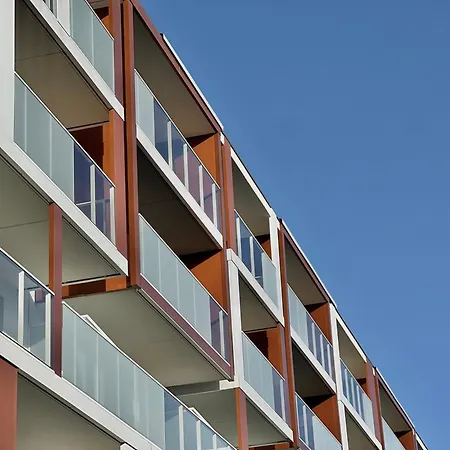 Palm Tree Perłowa Przystań Parking, 650m Do Plaży, świeżo Oddany Nowoczesny Apartament, Parkplatz Im Preis Inbegriffen, 650 Meter Zum Strand, Frisch Fertiggestellt, Geräumige Und Moderne Wohnung, Parking Included, 650 Meters To The Beach! * Kołobrzeg