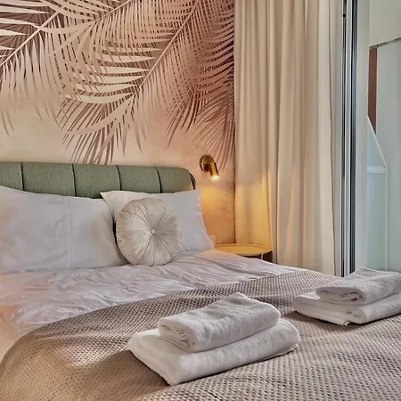 Palm Tree Perłowa Przystań Parking, 650m Do Plaży, świeżo Oddany Nowoczesny Apartament, Parkplatz Im Preis Inbegriffen, 650 Meter Zum Strand, Frisch Fertiggestellt, Geräumige Und Moderne Wohnung, Parking Included, 650 Meters To The Beach! Apartament *